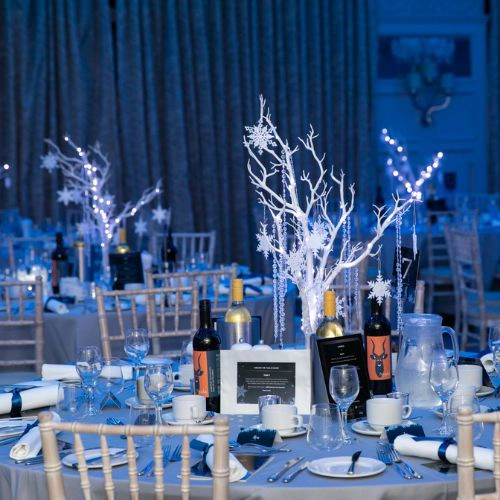 Ball table setting
