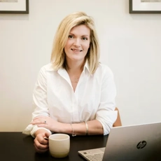 Dr Fionnuala Barton)