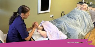 <h2><strong>Complementary Therapy</strong></h2>