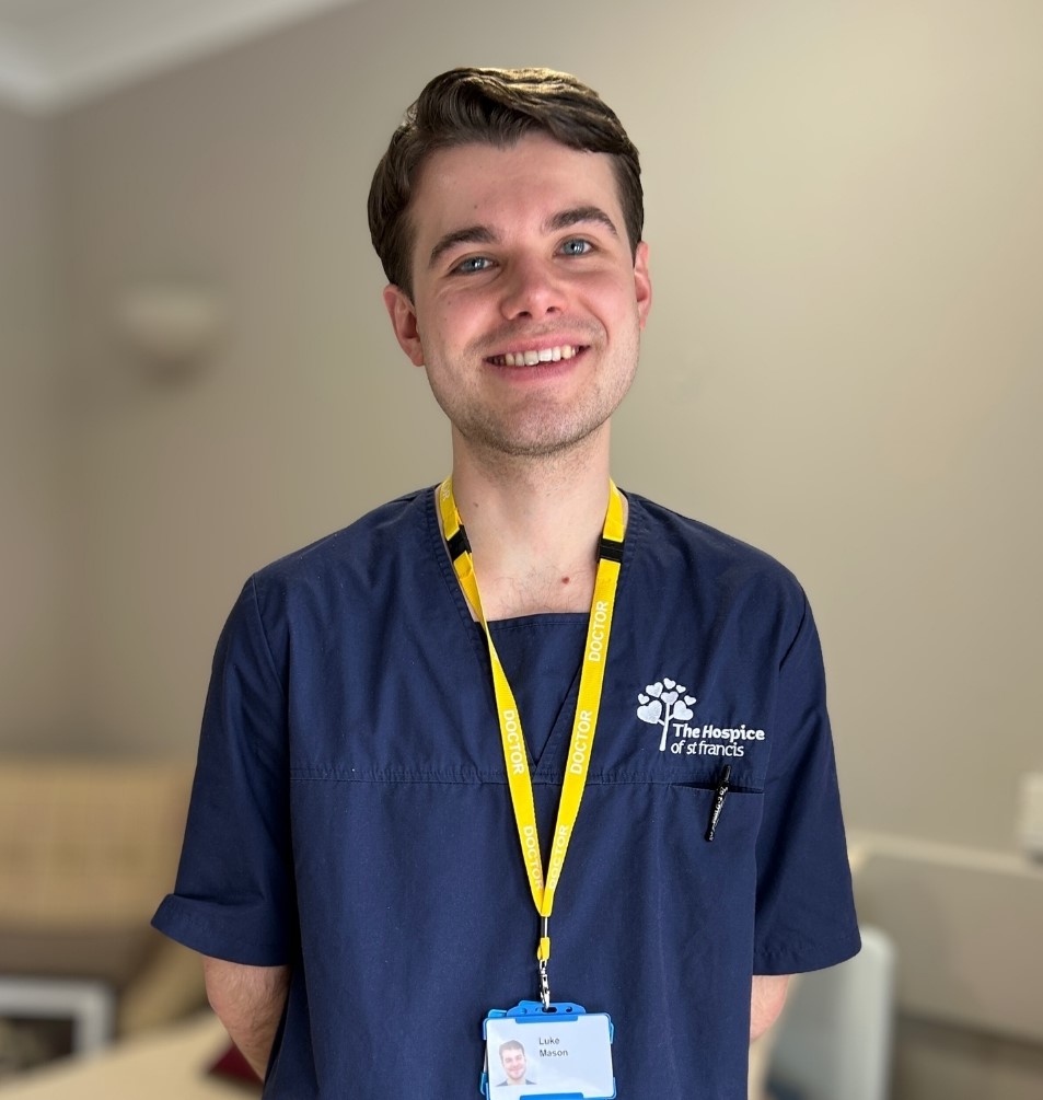 Dr Luke Mason 0126 Res