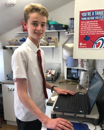Daniel - Shop and Fundraising Volunteer
