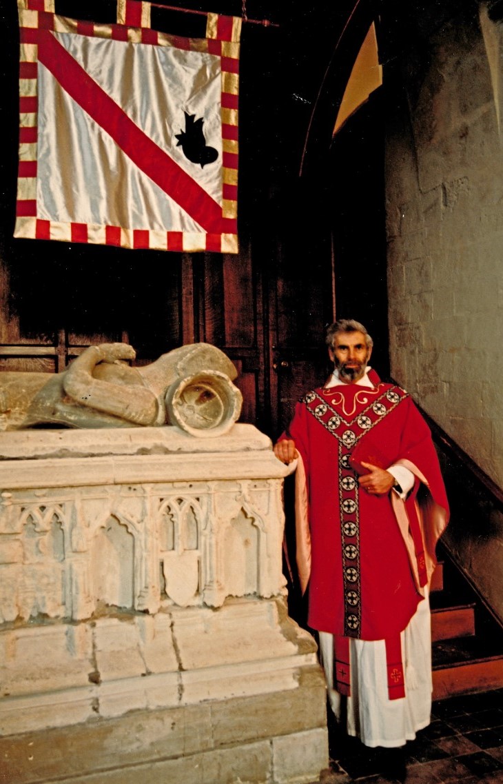 Roger Davis At St Peters