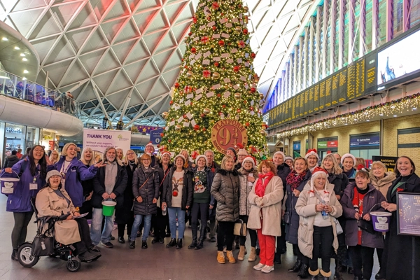 PXL 20231214 183620178